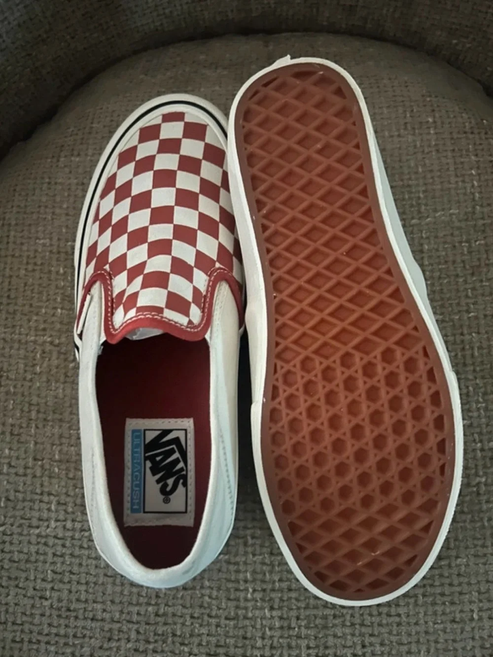 Vans Low-Top Canvas Sneakers - Pink & White